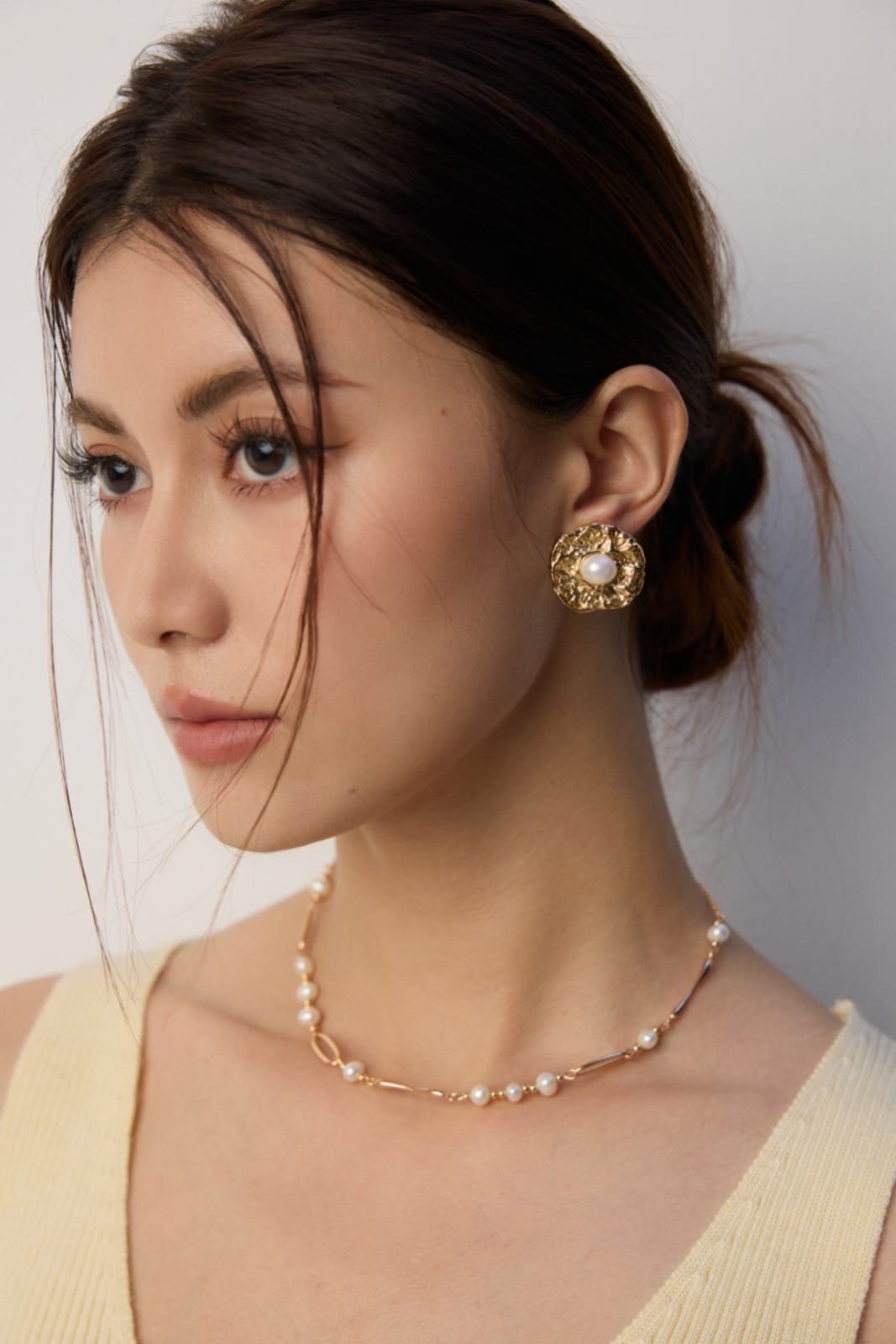 Stylish Freshwater Pearl Necklace
