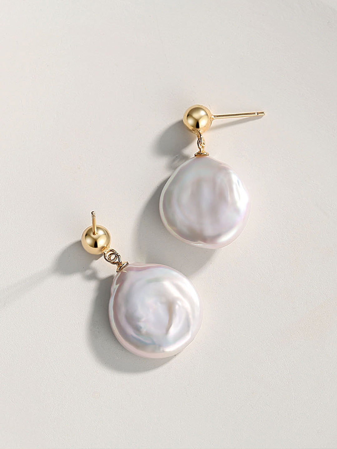 Oval Baroque Pearls Earrings（Gold）