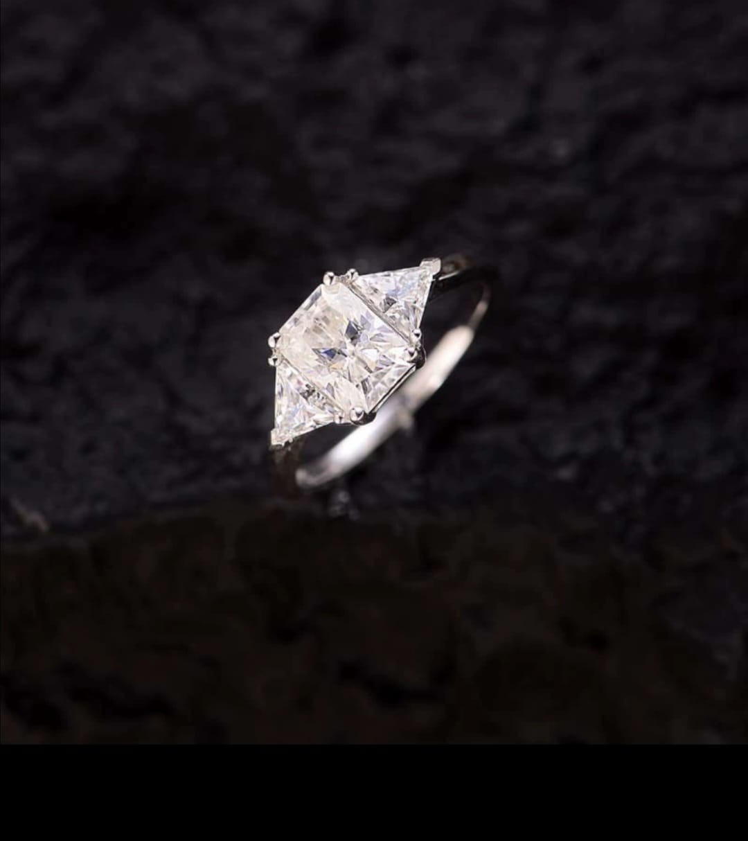 2.00CT Radiant Cut Moissanite Ring