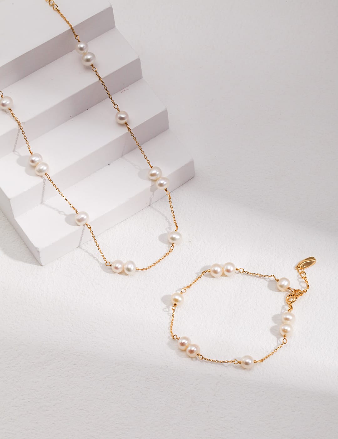 Everyday Wear Pearl minimalist Jewellery Set