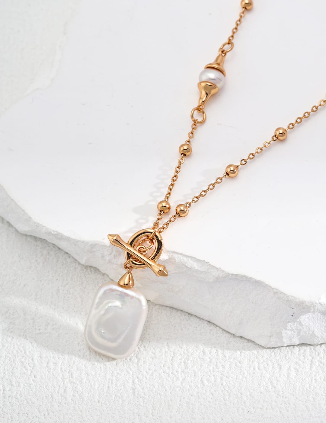 Baroque Pearl Necklace in 18K Gold Vermeil