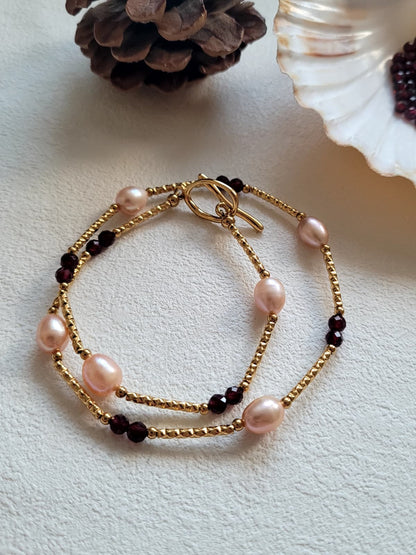 Christmas DIY Jewellery Kit (Pink Freshwater Pearl & Garnet )